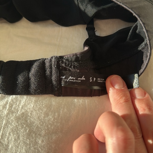 Urban Outfitters Bra - Picture 2 of 3